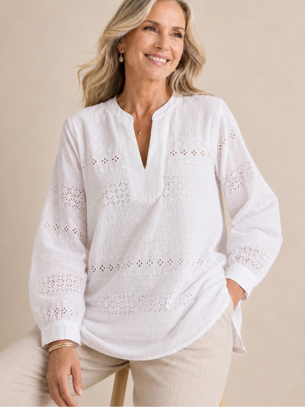 Soft Surroundings White Eyelet Embroidered Cotton Tunic Blouse Size M